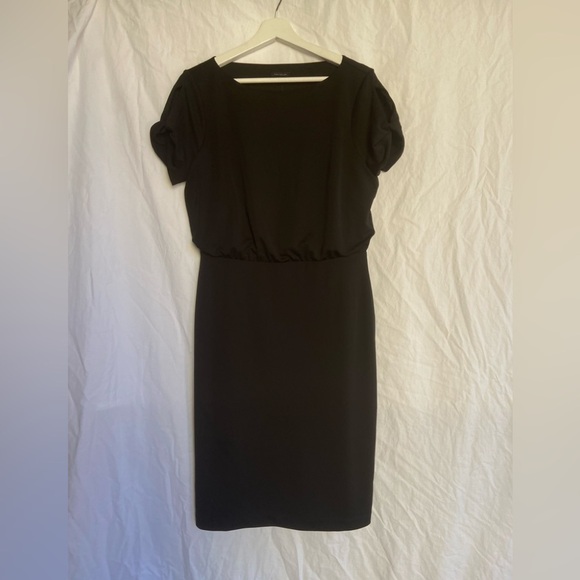 Ann Taylor Matte Jersey Sheath Dress Size Medium NEW - Picture 3 of 10